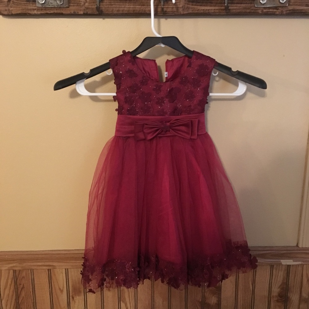 Just in time for Christmas pictures!!